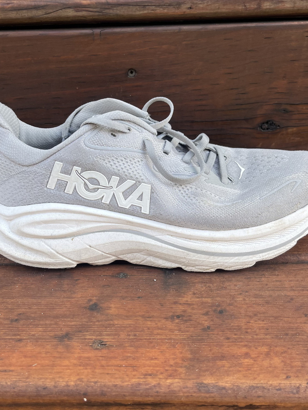 Hoka One One Clifton 10 Sneakers Mens Size 10D Running Shoes Gray Breathable Gym